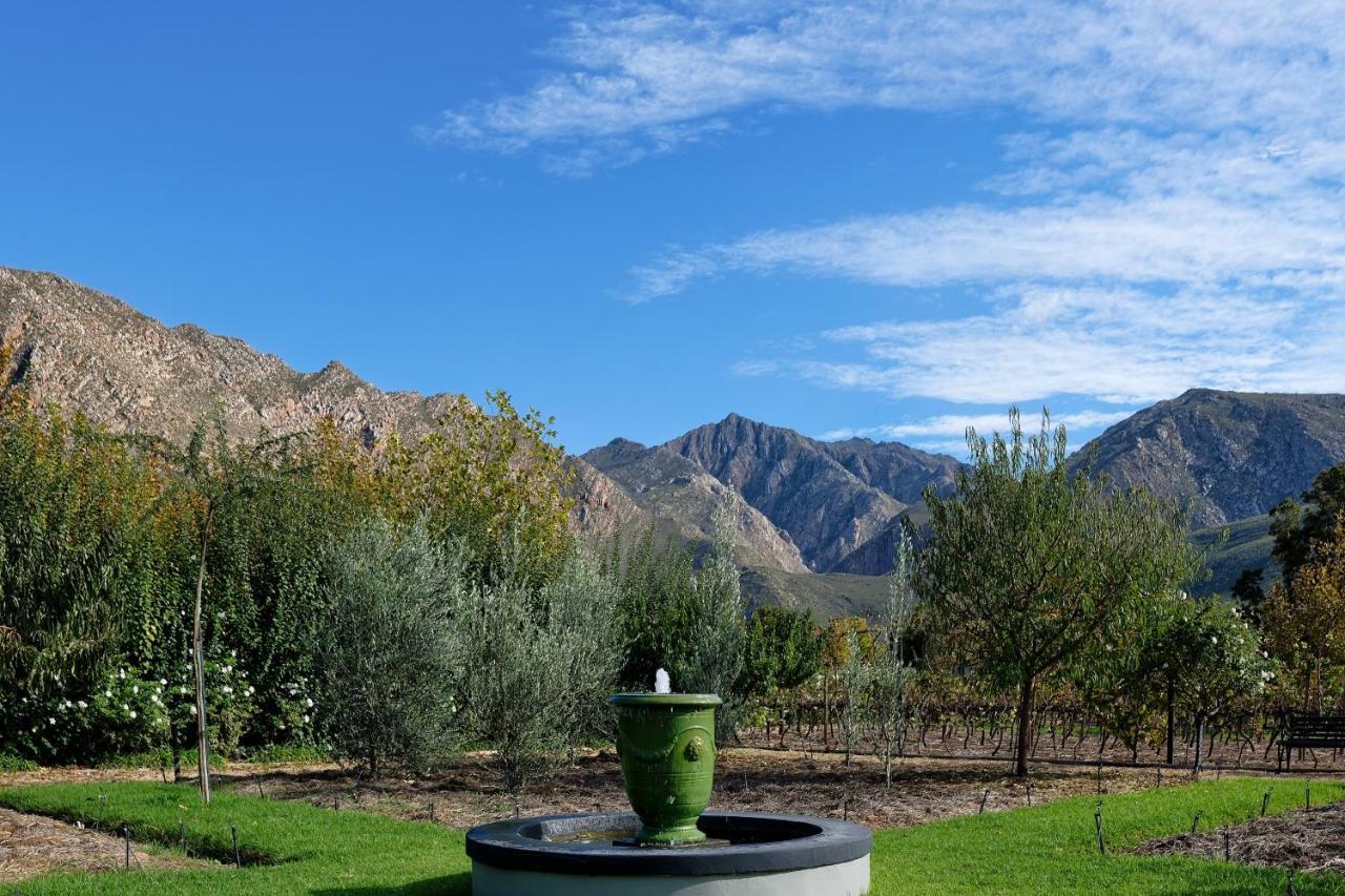 Jus Limin Hotel Montagu Bagian luar foto
