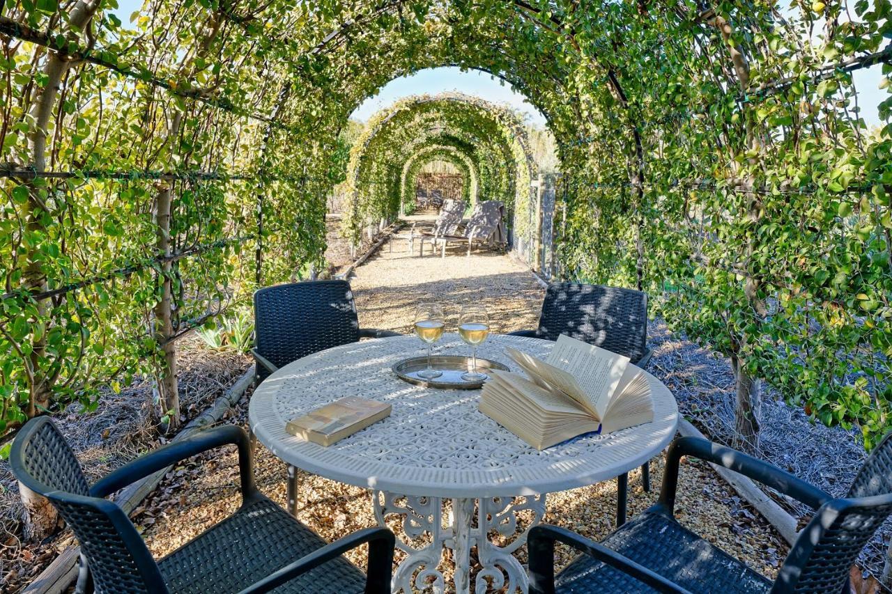 Jus Limin Hotel Montagu Bagian luar foto